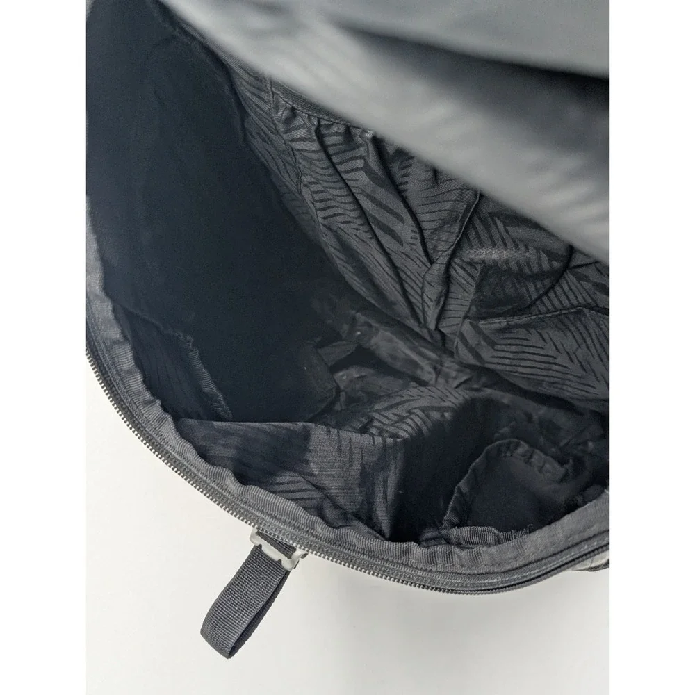Oakley Link Pack Backpack Stone Gray 29L‎ Hiking Bag Travel Commute 92910-22Y
